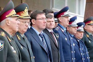 Генералы отказались участвовать в торжествах по случаю Дня милиции