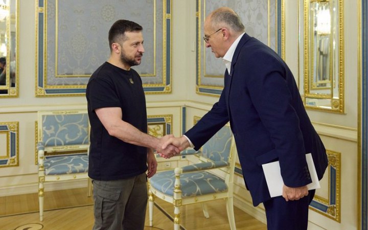Зеленський обговорив з головою ОБСЄ звільнення з полону українців, які входили до складу місії