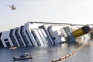 Последний спасенный с Costa Concordia рассказал, как выжил благодаря бутерброду, коле и сковороде