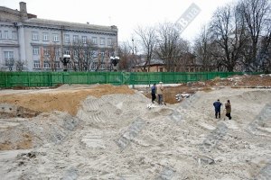 Мирополиту Владимиру показали проект музеефикации Десятинной церкви