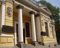 В Днепропетровске открылась первая в Украине выставка для слепых