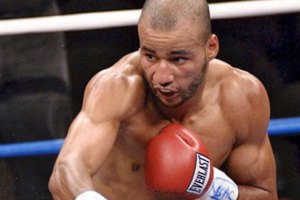 Ковалев нокаутировал Силлаха во 2-м раунде