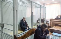 «Ви уявляєте силу удару, який ламає руку крізь щитки?» 