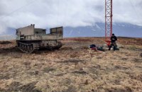На мобильной вышке в Карпатах рабочего убило током
