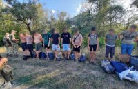 Покарати втікачів: чи будуть санкції проти чоловіків, що виїхали з України? 