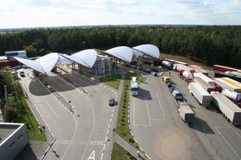Миссия США начала изучать пути реформы украинской таможни