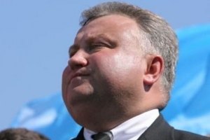 Пьяного регионала Калашникова облили водой на Крещатике