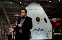 Tesla планує в найближчому майбутньому почати тестування безпілотних вантажівок