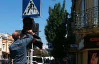 К приезду Януковича в Мукачево вымыли светофоры