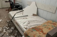 Мер Миколаєва показав фото наслідків ранкових обстрілів: у лікарнях вибиті вікна