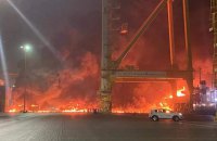 В порту Дубая пролунав потужний вибух