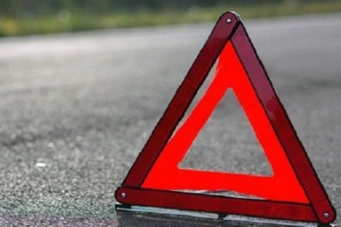 В Кировоградской области в ДТП с участием автомобиля СБУ погибла семья из трех человек