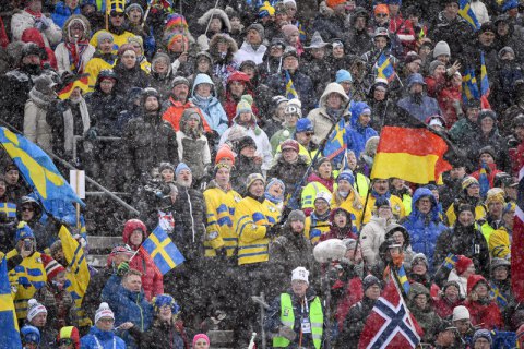 Чемпионат мира по биатлону стартовал смешанной эстафетой