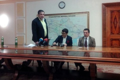 Саакашвілі посварився з главою Державіаслужби через "відкрите небо"