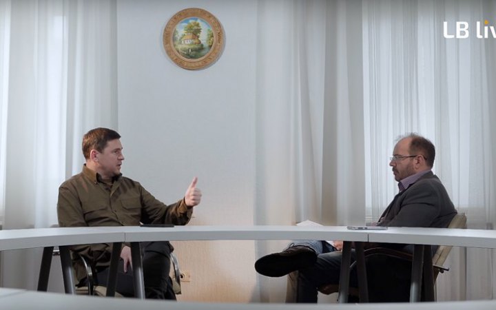 "Договір про гарантії безпеки дуже потрібен. Це нормально, нейтральний статус у нас є офіційним", – Подоляк