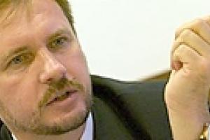 Чорновил утверждает, что информация о причастности Пукача к гибели его отца была уничтожена