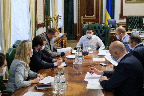 Кабмін працює над розгортанням ліжок у немедичних закладах у Києві, Одесі та на Донеччині