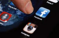 Facebook запустит сервис поиска работы 