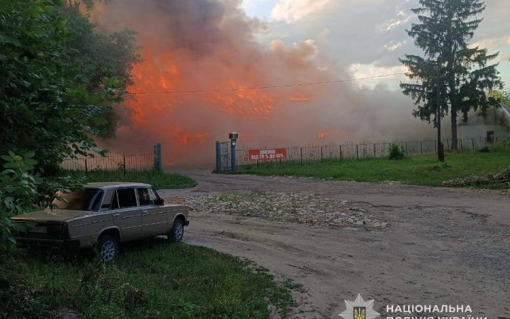 Ворог застосував по Сумщині КАБи, дрони, артилерію та міномети. Постраждали люди
