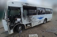 Росіяни вдруге за день атакували з дрона маршрутку у Херсоні