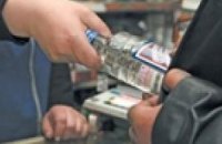 За продажу подросткам сигарет и алкоголя будут сажать в тюрьму