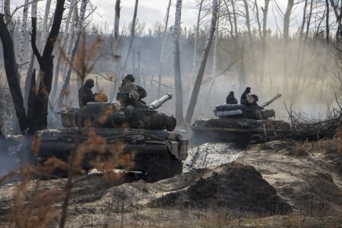 Россия наращивает войска на границе с Украиной, - Хомчак