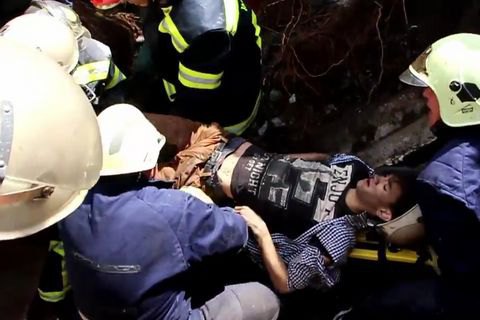 16-летний парень попал под завалы в заброшенном здании в Киеве