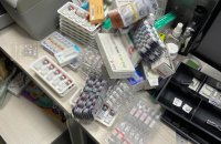 У Харкові викрили незаконну аптеку, у якій продавались нарковмісні ліки без рецептів