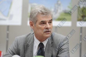 Киевские власти хотят, чтобы туристы ходили на Подол