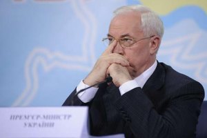 Азаров признал проблемы с качеством сыров в Украине