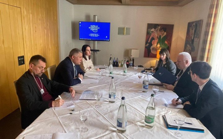 Румунія стала 9-ю країною, яка розпочала з Україною двосторонні безпекові переговори 