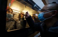 Жителям Уханя запретили покидать свои микрорайоны
