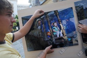 Активисты показали, как "дома-призраки" просят их не убивать