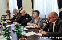 Великобритания обеспокоена усилением милитаризации России, - СНБО