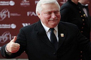 Лех Валенса отказался от литовской награды