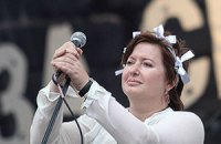 Мужа известной российской журналистки и оппозиционерки выпустили на свободу