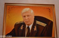 ЄС частково зняв санкції з Януковича і Пшонки 