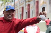 Чавес сыграл в софтбол и посмеялся над слухами, что его здоровье ухудшилось