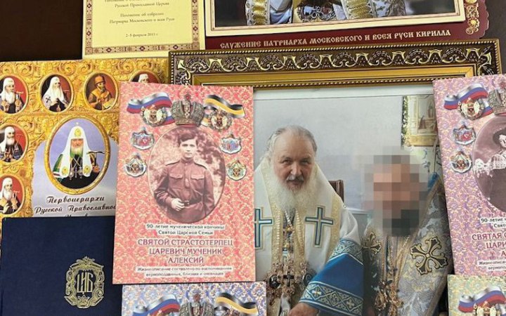 У керівництва УПЦ МП Кіровоградської області під час обшуків знайшли антиукраїнські брошури, виготовлені в Росії