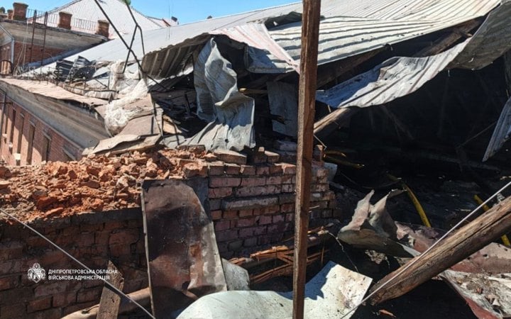 На Дніпропетровщині через атаки РФ двоє людей постраждали
