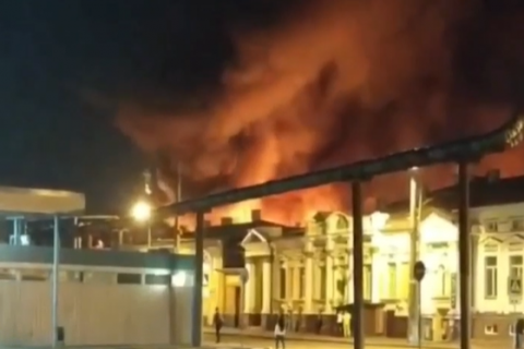 В Харкові на Центральному ринку сталась масштабна пожежа