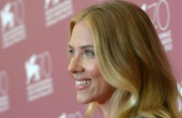 Скарлетт Йоханссон и Disney уладили конфликт вокруг зарплаты актрисы за роль в "Черной вдове"