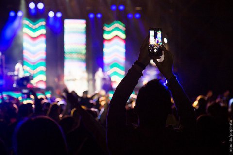 ​В Британии проведут концерт с 5 тысячами зрителей без масок и дистанции