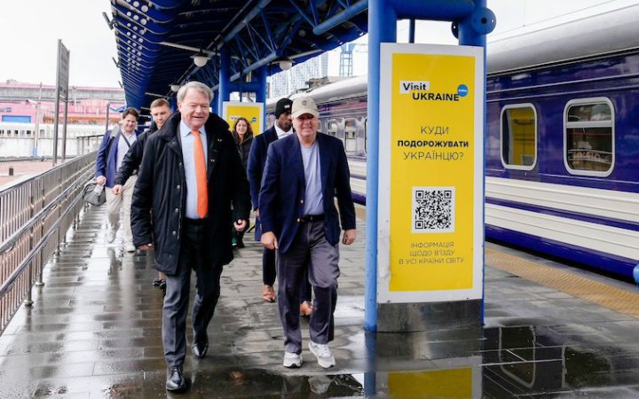 Американський сенатор-республіканець Грем приїхав до Києва