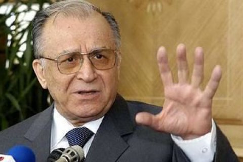 Екс-президента Румунії Ілієску звинуватили в злочинах проти людяності