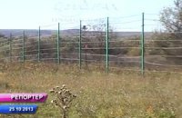 Россия начала ограждаться от Украины колючей проволокой