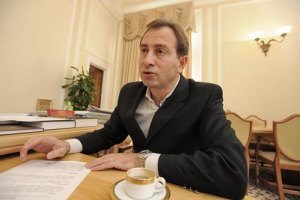 Томенко хоче знати, хто проплачує комуністів