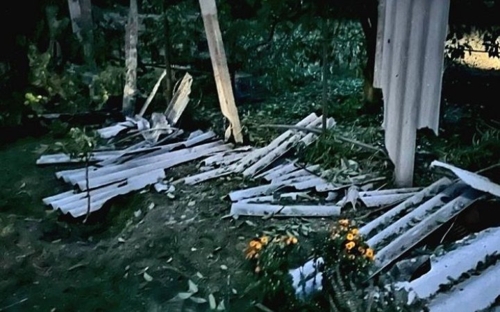 Росіяни вдарили по Дніпропетровщині артилерією та дронами