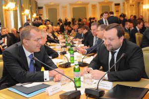 Клюев, Арбузов и Пшонка объявлены в международный розыск, - Аваков
