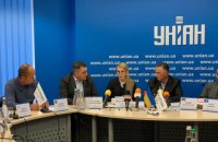 Тимошенко предложила разработать альтернативный законопроект о службах такси